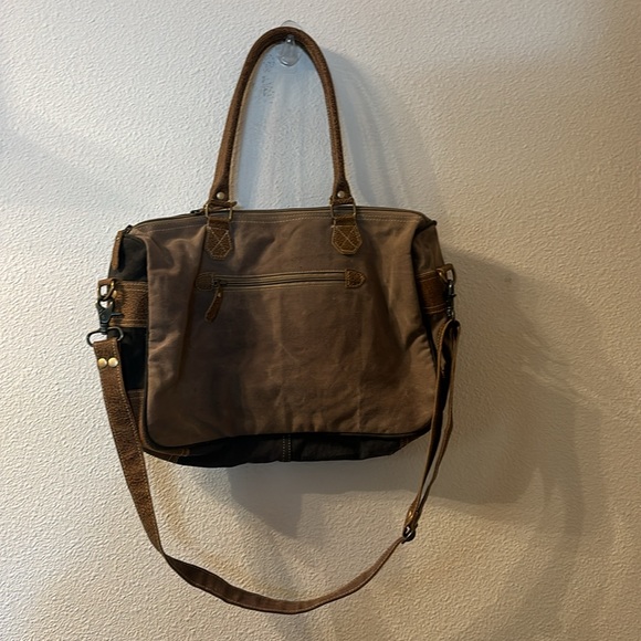 Myra Bag tote bag with shoulder and crossbody straps - Picture 4 of 8